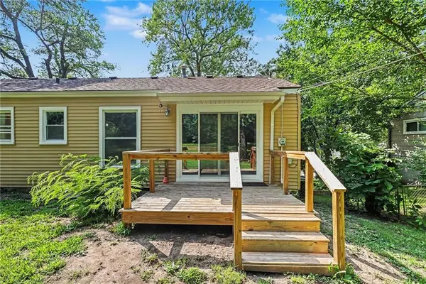 9939 Harrison ST, Kansas City, MO 64131