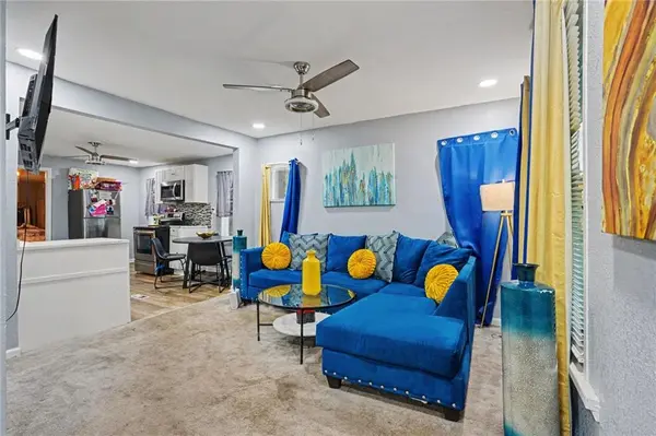 3337 Park AVE, Kansas City, MO 64109
