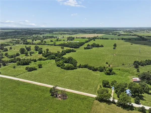 00001 Mission Belleview RD, Louisburg, KS 66053