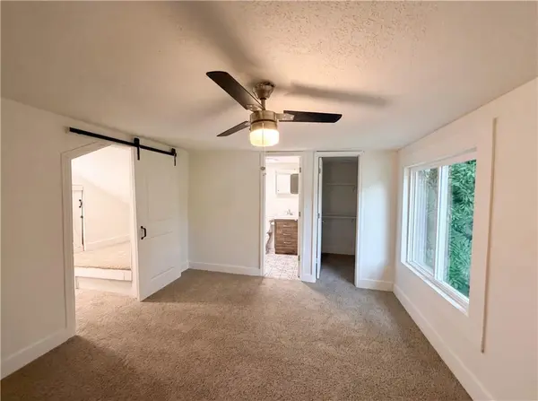 1316 E 44th ST, Kansas City, MO 64110
