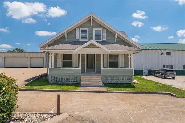 911 Cherry ST, Chillicothe, MO 64601