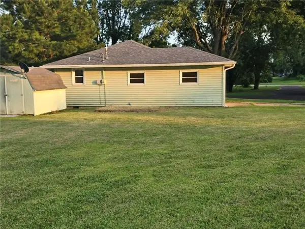 303 E Truman AVE, Clinton, MO 64735