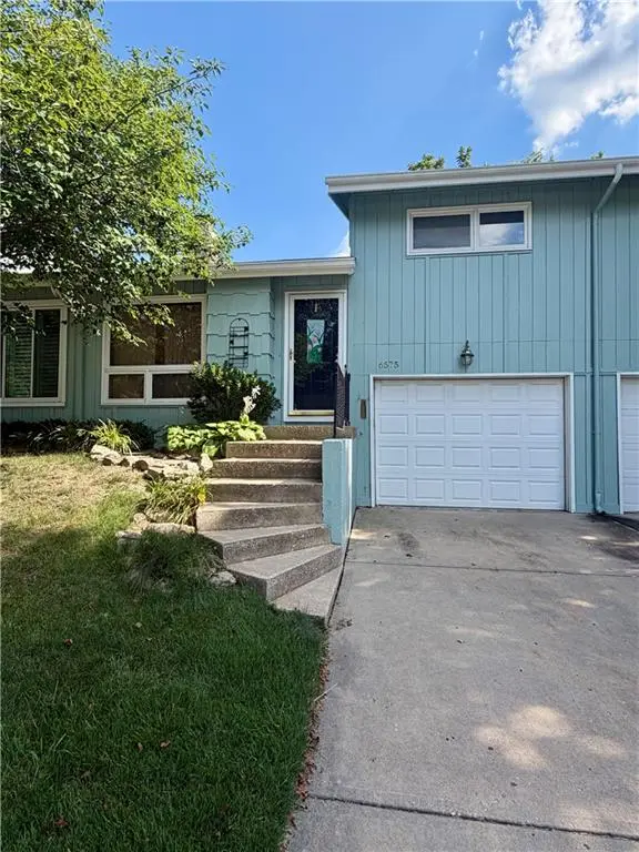 6575 W 49TH ST, Mission, KS 66202