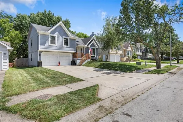 11215 N Donnelly AVE, Kansas City, MO 64157