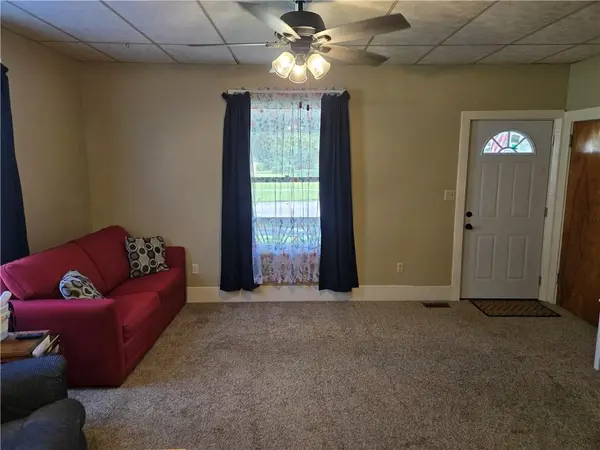 430 Walnut AVE, Osawatomie, KS 66064