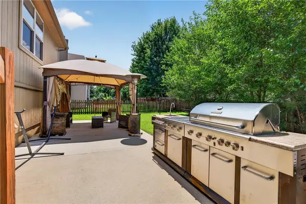 16076 South Avalon N/A, Olathe, KS 66062