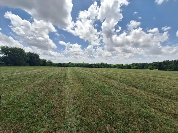 Tract B E 275th ST, Garden City, MO 64747