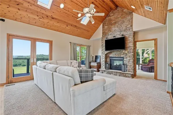 31620 NE 2400th RD, Greeley, KS 66033