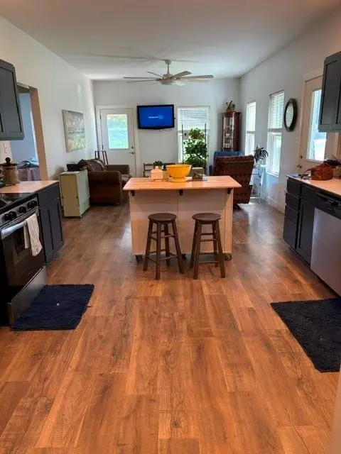 42 Bear DR, Mound City, KS 66056