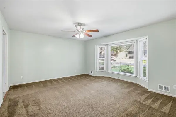 12009 E 61st TER, Kansas City, MO 64133