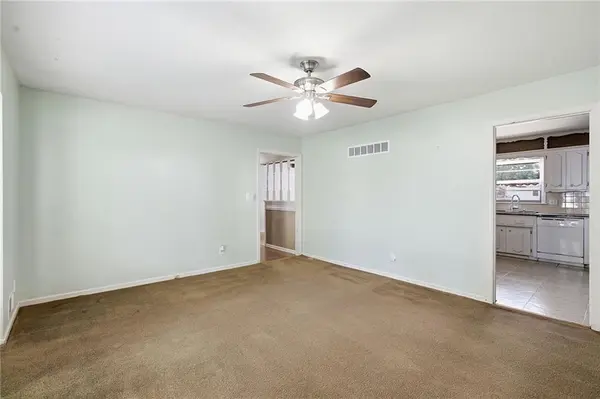 12009 E 61st TER, Kansas City, MO 64133