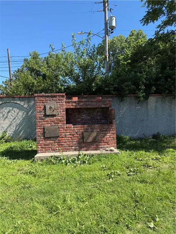 336 Walker AVE, Kansas City, KS 66101