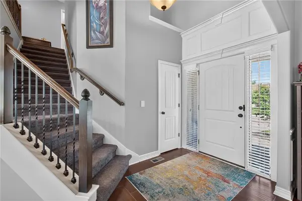 420 Meadowlark DR, Raymore, MO 64083