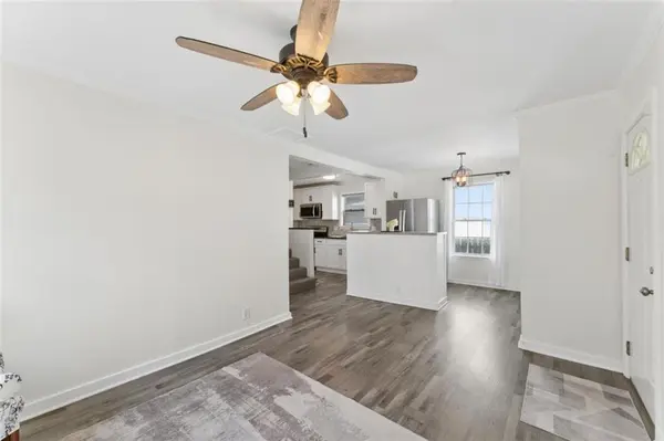 601 W 77th ST, Kansas City, MO 64114