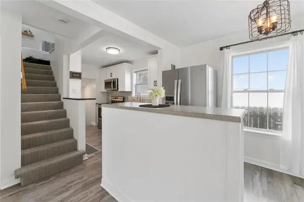 601 W 77th ST, Kansas City, MO 64114