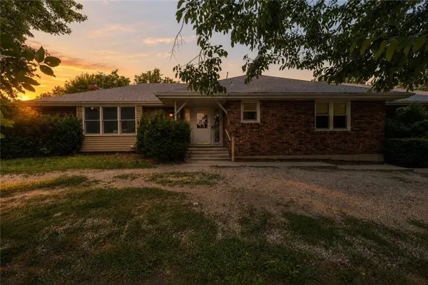 5507 Woodbine RD, St Joseph, MO 64505