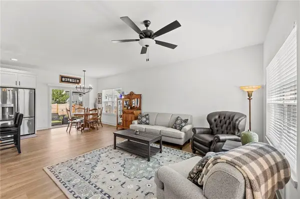 1128 S 12th TER, Louisburg, KS 66053