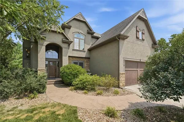 9415 N Kensington AVE, Kansas City, MO 64156