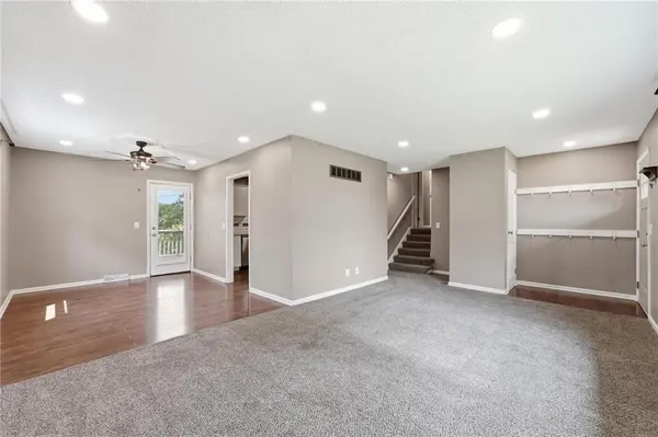 5336 N Richmond AVE, Kansas City, MO 64119