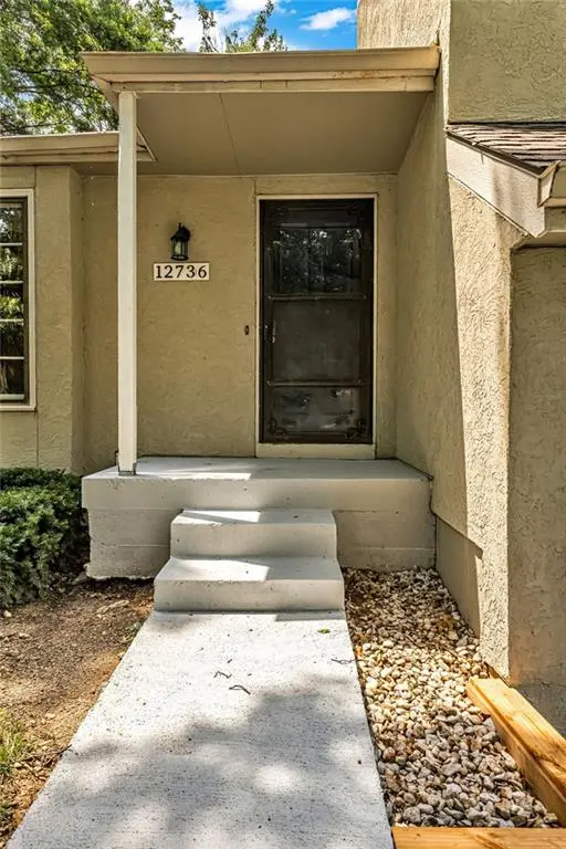 12736 W 108th ST, Overland Park, KS 66210