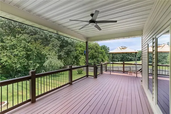 564 NW 41 RD, Warrensburg, MO 64093