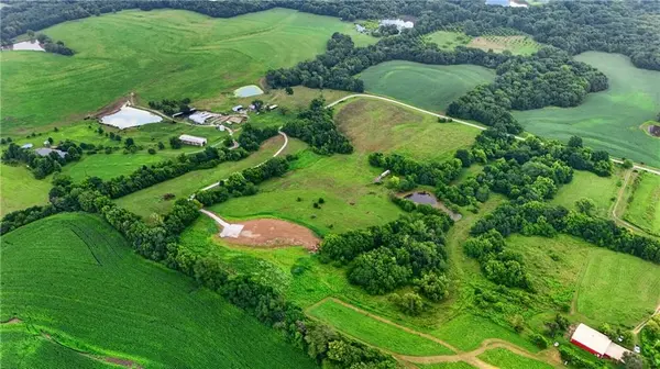 25 AC Powell RD, Odessa, MO 64076