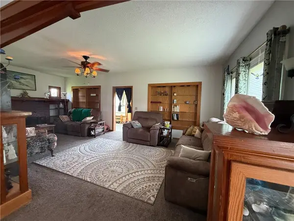 301 Walnut ST, Pattonsburg, MO 64670