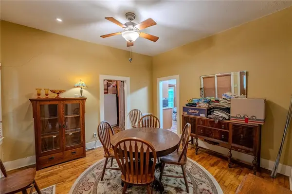 325 W Montgomery ST, Thayer, KS 66776