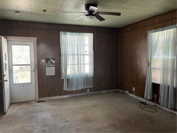 606 Harmon ST, St Joseph, MO 64504