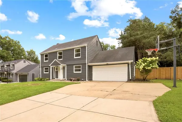 1263 W 67th TER, Kansas City, MO 64113