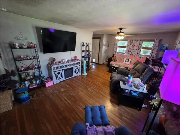 222 S Burns ST, Independence, KS 67301