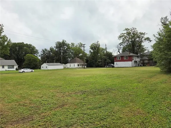 905 W Main ST, Independence, KS 67301