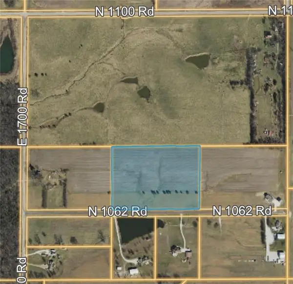 1062 RD RD, Lawrence, KS 66046