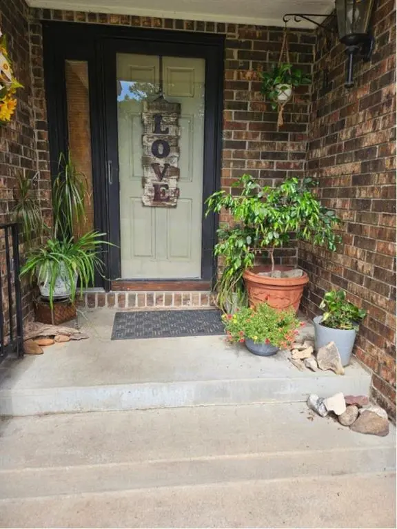 3612 Norman DR, Joplin, MO 64804