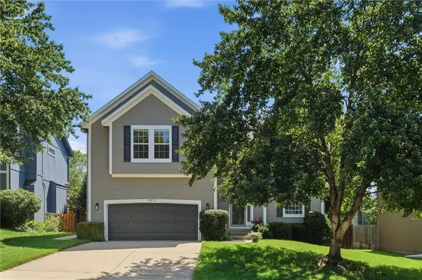4813 Noble ST, Shawnee, KS 66226