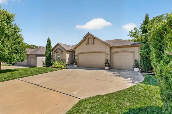 10115 N Miller LN, Kansas City, KS 66109