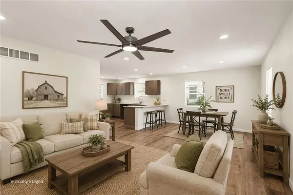 828 N Oak ST, Ottawa, KS 66067