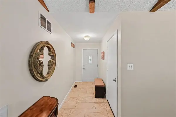 24451 Chieftain RD, Lawrence, KS 66044