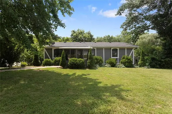 913 Roncelli RD, Lexington, MO 64067