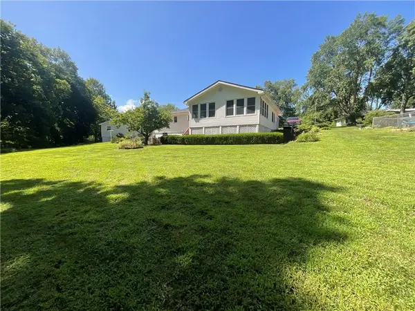 31 Country Club TER, Lexington, MO 64067