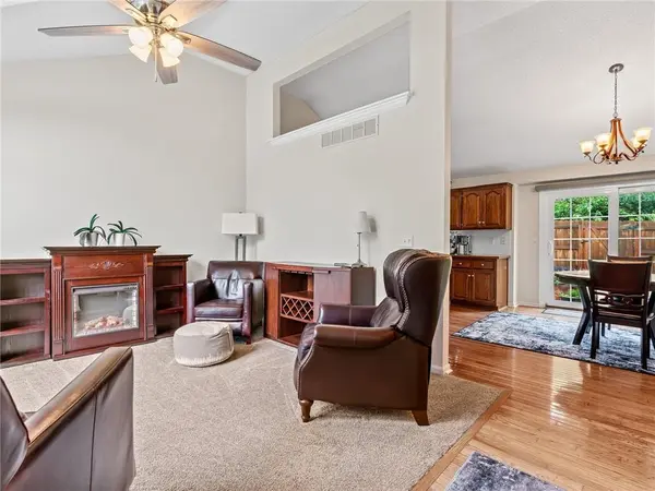5112 NE 55TH TER, Kansas City, MO 64119