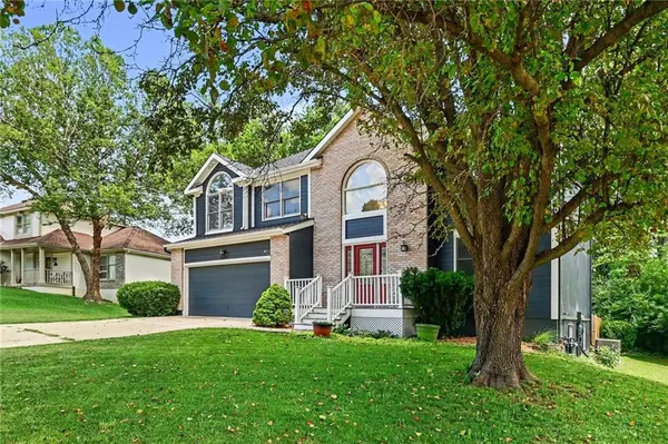 4823 NW 57th CT, Kansas City, MO 64151