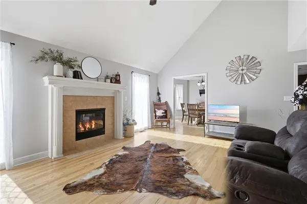 14711 NE State Route E HWY, Adrian, MO 64720