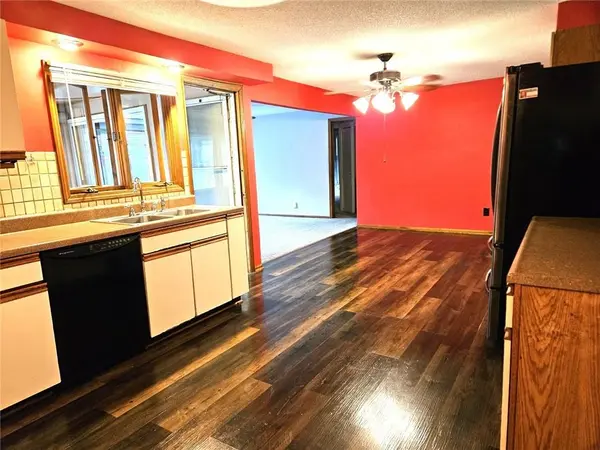 5831 N Ava AVE, Kansas City, MO 64151