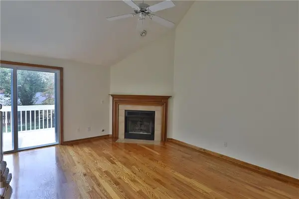 13723 W 58th TER #7, Shawnee, KS 66216