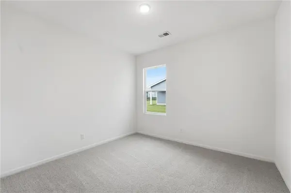 3048 NW 96th TER, Kansas City, MO 64154
