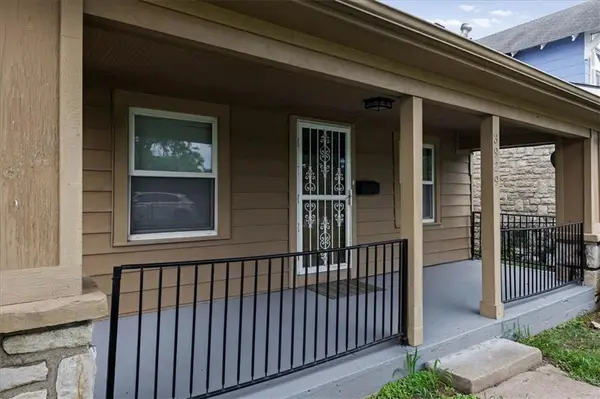 3929 Euclid AVE, Kansas City, MO 64130