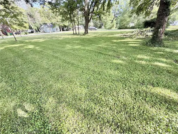114 S Broadway ST, Butler, MO 64730