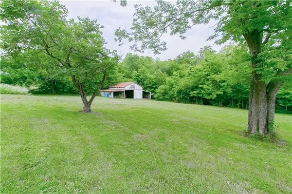 103 N Vest ST, Holden, MO 64040
