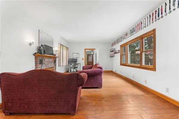 11219 Evans ST, Sugar Creek, MO 64054